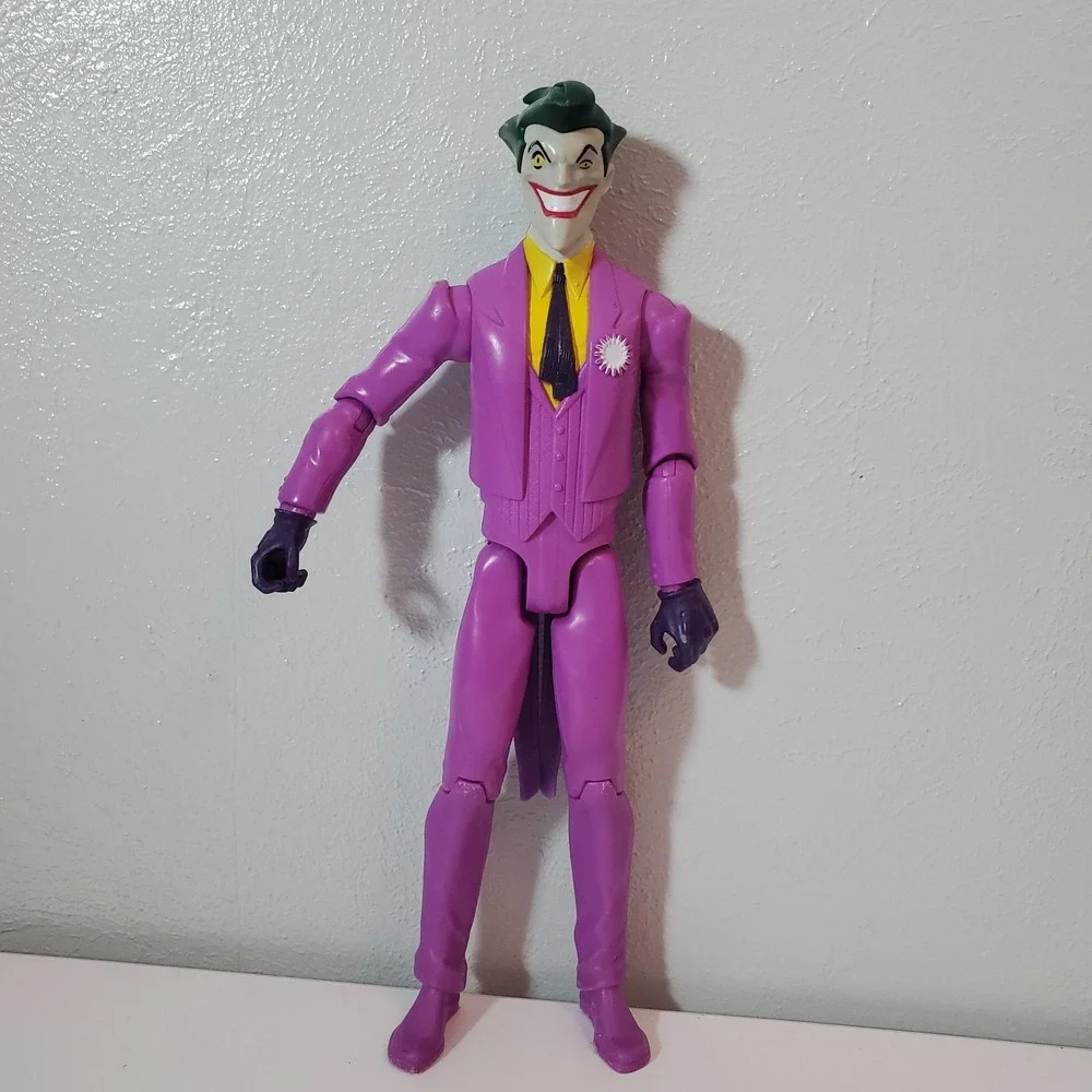 DC Comics Joker Action Figure Purple‎ Suit Vintage Style DWM52